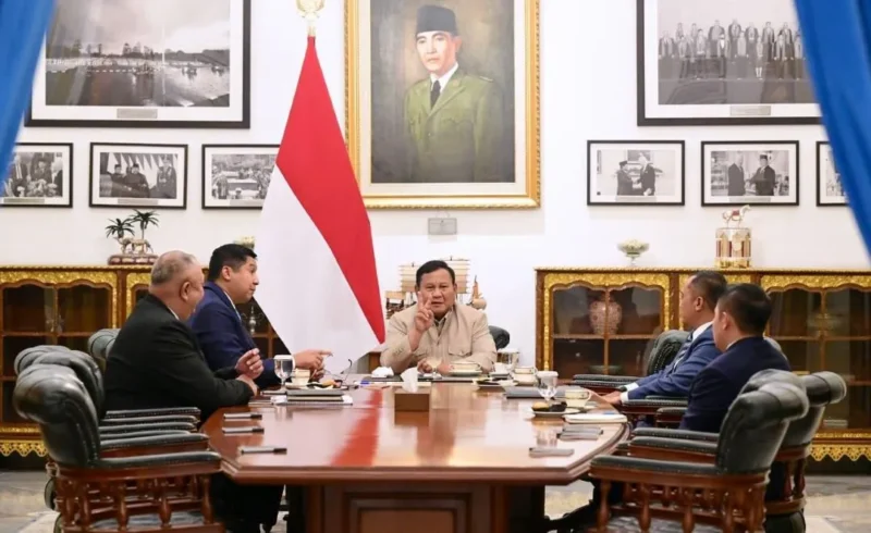 Presiden Prabowo Subianto menerima Menteri PKP Maruarar Sirait di Istana Merdeka, Jakarta, pada Selasa (9/6/2026) sore. (Foto: BPMI Setpres)