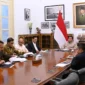 Presiden Prabowo Subianto menerima Ketua DEN Luhut Binsar Pandjaitan beserta jajaran di Istana Merdeka, Jakarta, pada Selasa (9/6/2026). (Foto: BPMI Setpres)