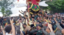 Puncak Hoyak Tabuik Piaman 2026 Meriah, Wamenbud Giring: Tabuik adalah Jiwa Kota Pariaman