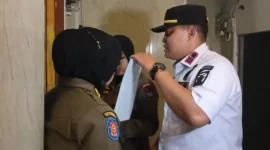 Satpol PP Padang akan memperketat pengawasan rumah kos dan penginapan guna mencegah terjadinya pelanggaran trantibum. (Foto: Diskominfo Padang) 
