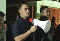 Satpol PP Padang siap kawal revitalisasi basement Pasar Raya Padang. (Foto: Ist)
