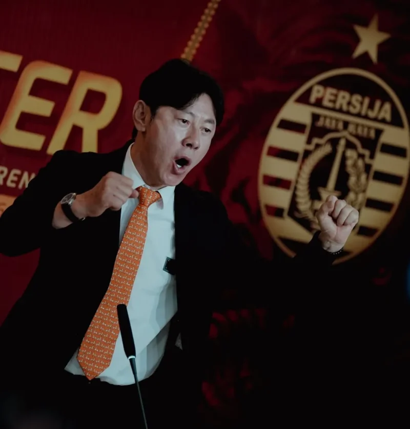 Shin Tae-yong resmi ditunjuk sebagai Persija Jakarta. (Foto: IG @persija)