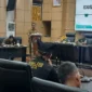 Asisten I Setdako Padang Tarmizi Ismail membuka Sosialisasi Penerangan Hukum bagi para Dubalang Kota Padang di Ruang Abu Bakar Ja’ar, Balai Kota Padang, Senin (8/6). (Foto: Ist)