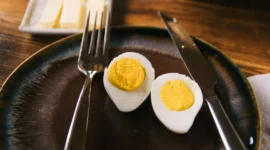 Ilustrasi telur rebus. (Foto: Pexels)