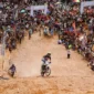 Ribuan pecinta trabas dari berbagai daerah memadati Nagari Abai, Kecamatan Sangir Batang Hari, dalam ajang Trabas Jelajah Alam Abai Chapter 3. (Foto: Pemkab Solsel)