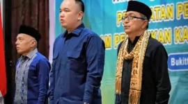Wakil Ketua DPRD Sumbar, Nanda Satria menjadi narasumber dalam Bimtek Bundo Kanduang di Bukittinggi, Minggu (7/6/2026). (Foto: Ist)