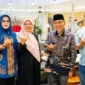Wakil Wali Kota Padang Maigus Nasir bersama TPP Kota Padang Dr. Haris Satria, M.Sn, Ahli Sejarah Kota Tua Prof. Dr. Erniwati, S.S, M.Hum dan Kabid IKP Diskominfo Padang, Suryani. (Foto: Diskominfo Padang)