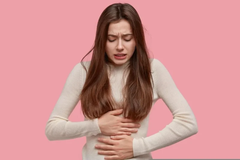 Ilustrasi seorang wanita mengalami nyeri haid. (Foto: Pixabay)