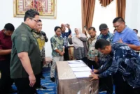 Penandatanganan Perjanjian Kerja Sama antara Kemnaker RI dan Pemkab Tanah Datar di Gedung Indo Jolito, Batusangkar, Kamis (4/6/2026). (Foto: Prokopim Tanah Datar)