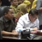 Anggota DPRD Provinsi Sumbar, Nofrizon saat menyampaikan interupsi. 