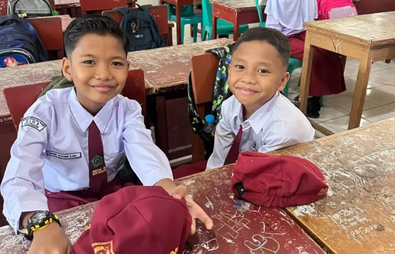 Bintang Brata Metian (kanan) dan Syauki Azzami Ilmi (kiri).