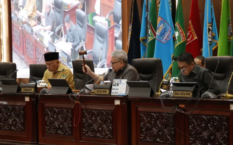 DPRD Sumbar menggelar Rapat Paripurna Pembahasan Rancangan KUA-PPAS Tahun Anggaran 2027, Senin (6/7/2026). (Foto: Ist)