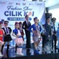 PT KAI Divre II Sumbar menggelar Fashion Show Cilik di Sky Bridge Stasiun BIM. (Foto: PT KAI Divre II Sumbar)