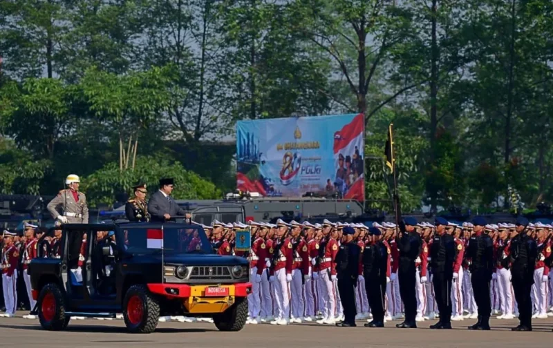 Presiden Prabowo Subianto saat Upacara Peringatan ke-80 Hari Bhayangkara Tahun 2026 di Lapangan Satuan Latihan Korbrimob, Cikeas, Kabupaten Bogor, Rabu (1/7/2026). (Foto: BPMI Setpres)