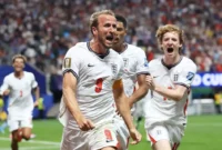 Kapten Timnas Inggris, Harry Kane, merayakan gol ke gawang RD Kongo pada laga babak 32 besar Piala Dunia 2026. (Foto: FIFA.com)