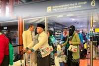 Kemenhaj minta PPIU disiplin atur kedatangan dan bagasi jemaah umrah di Terminal 2F Soekarno-Hatta. (Foto: Kemenhaj)