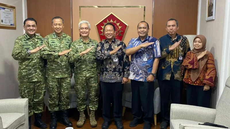 Kemenhaj melakukan audiensi dengan Pusat Kesehatan TNI di Jakarta. (Foto: Kemenhaj)