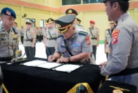 Suasana upacara sertijab, penyerahan jabatan, dan pelantikan pejabat utama di lingkungan Polda Sulbar. (Foto: Ist)