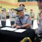 Suasana upacara sertijab, penyerahan jabatan, dan pelantikan pejabat utama di lingkungan Polda Sulbar. (Foto: Ist)