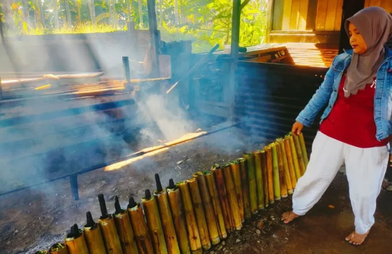 Lamang Tapai Uni Tina di Padang tetap konsisten menjaga cita rasa kuliner tradisional Minangkabau. (Foto: Pemko Padang)