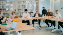 Menteri Sosial Saifullah Yusuf bersama Wakil Menteri Sosial Agus Jabo Priyono mengunjungi kantor ICW di Kalibata Timur, Pancoran, Jakarta Selatan, Jumat (24/7/2026). (Foto: Kemensos)