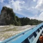 Operasi pencarian balita hilang terseret ombak di Muara Simatalu Mentawai. (Foto: Ist)