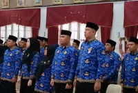 Pemprov Sumbar menggelar pelantikan puluhan pejabat administrator (Eselon III) dan pejabat pengawas (Eselon IV) di Auditorium Gubernuran, Kamis (2/7/2026). 