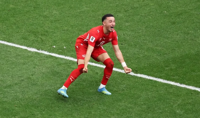 Swiss melaju ke perempat final Piala Dunia FIFA 2026 setelah menumbangkan Kolombia melalui drama adu penalti. (Foto: FIFA.com)