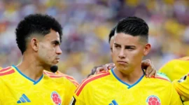 Pemain Timnas Kolombia Luis Diaz dan James Rodriguez. (Foto: FIFA.com)