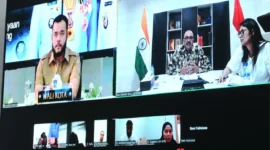 Wali Kota Padang, Fadly Amran saat pertemuan daring bersama Konjen India di Medan, Ravi Shanker Goel, dari Kediaman Resmi Wali Kota Padang, Selasa (28/7/2026). (Foto: Pemko Padang)