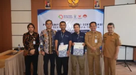 Kemenperin menggelar Pendampingan Teknis Sertifikasi IKM Service HP di Kabupaten Brebes, Jawa Tengah. (Foto: Kemenperin)