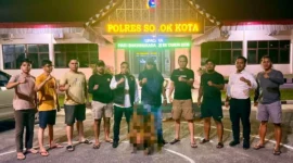 Satreskrim Polres Solok Kota menangkap oknum PNS yang bertugas di Kantor Samsat Kota Solok. (Foto: Ist)