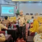 Ketua DPRD Sumbar, Muhidi saat kegiatan Peningkatan Kompetensi Tenaga Kependidikan SMA, SMK, dan SLB se-Kota Padang, Senin (27/7/2026). 