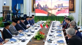 Pertemuan bilateral Indonesia dan Singapura di Istana Merdeka, Jakarta, Senin (6/7). (Foto: Kementerian ESDM)