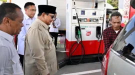 Presiden Prabowo Subianto resmi meluncurkan Program Mandatori Biodiesel B50 di Rest Area KM 57 Karawang, Jawa Barat, Kamis (9/7/2026). (Foto: BPMI Setpres)