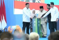 Presiden Prabowo Subianto meresmikan Akad Massal 62.000 Unit KPR Rumah Subsidi dan KUR Perumahan di kawasan Puri Delta City Side Batang, Kabupaten Batang, Jawa Tengah, Kamis (30/7/2026). (Foto: BPMI Setpres)