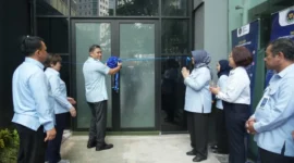 Kepala Badan Gizi Nasional, Sudaryono meresmikan Pusat Pelayanan Terpadu Program MBG dan Media Center. (Foto: Biro Hukum dan Humas BGN)
