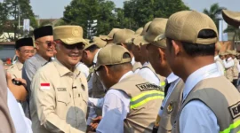 Menhaj Mochamad Irfan Yusuf saat Rakernas Evaluasi Penyelenggaraan Ibadah Haji di Lapangan Makodau, Jakarta, Sabtu (4/7/2026). (Foto: Kemenhaj)