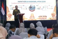 Deputi Bidang Kewirausahaan Kementerian UMKM, Riza Damanik saat menghadiri Rakernas III APSKI di Kuta, Bali, Kamis (23/7). (Foto: Kementerian UMKM)