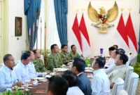 Kepala BMKG, Teuku Faisal Fathani saat rapat terbatas mengenai Penanganan Cuaca Ekstrem dan Penanganan Bencana yang dipimpin Presiden Prabowo Subianto di Istana Merdeka, Jakarta, Selasa (28/7/2026). (Foto: BMKG)