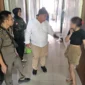 Petugas Satpol PP Padang saat melakukan pengawasan di salah satu rumah kos di Kecamatan Padang Selatan, Rabu (22/7/2026). (Foto: Dok. Humas Satpol PP Padang)