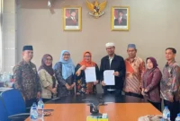 SMK SMAK Padang teken MoU beasiswa bersama Donatur Sijunjung, Selasa (21/7/2026).
