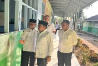 Tim Kanwil Kemenag Sumbar melakukan peninjauan di MAN 3 Padang. (Foto: Humas Kemenag Sumbar)
