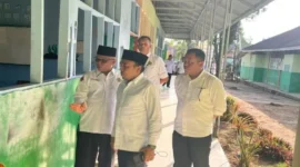 Tim Kanwil Kemenag Sumbar melakukan peninjauan di MAN 3 Padang. (Foto: Humas Kemenag Sumbar)