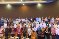 Sebanyak 32 peserta terbaik mengikuti seleksi tahap kedua Pemilihan Calon Wali Kota Cilik dan Duta Anak Kota Padang 2026 di Gedung Youth Center, Kamis (16/7/2026). (Foto: Pemko Padang)