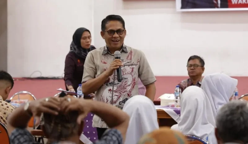 Wakil Ketua DPRD Sumbar, Evi Yandri Rajo Budiman. (Foto: Ist)