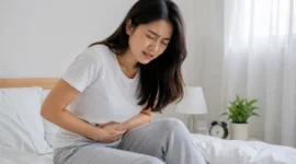 Ilustrasi wanita mengalami nyeri haid. (Foto: AI Generate)