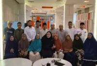 Kemenhaj menangani 16 jemaah umrah yang gagal berangkat akibat tiket tak tercatat di sistem maskapai dan menyiapkan solusi keberangkatan. (Foto: Kemenhaj)