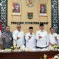 Wakil Wali Kota Padang Maigus Nasir mengikuti penilaian nominasi Anugerah Adinata Syariah 2026 di Ruang Rapat Istana Gubernur, Rabu (12/8/2026). (Foto: Pemko Padang)