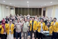 BPBD Padang bersama Prodi Teknik Pertambangan UNP menggelar kegiatan Sosialisasi Kesiapsiagaan Bencana Tanah Longsor bagi masyarakat Kelurahan Seberang Palinggam, Sabtu (1/8/2026). (Foto: BPBD Padang)